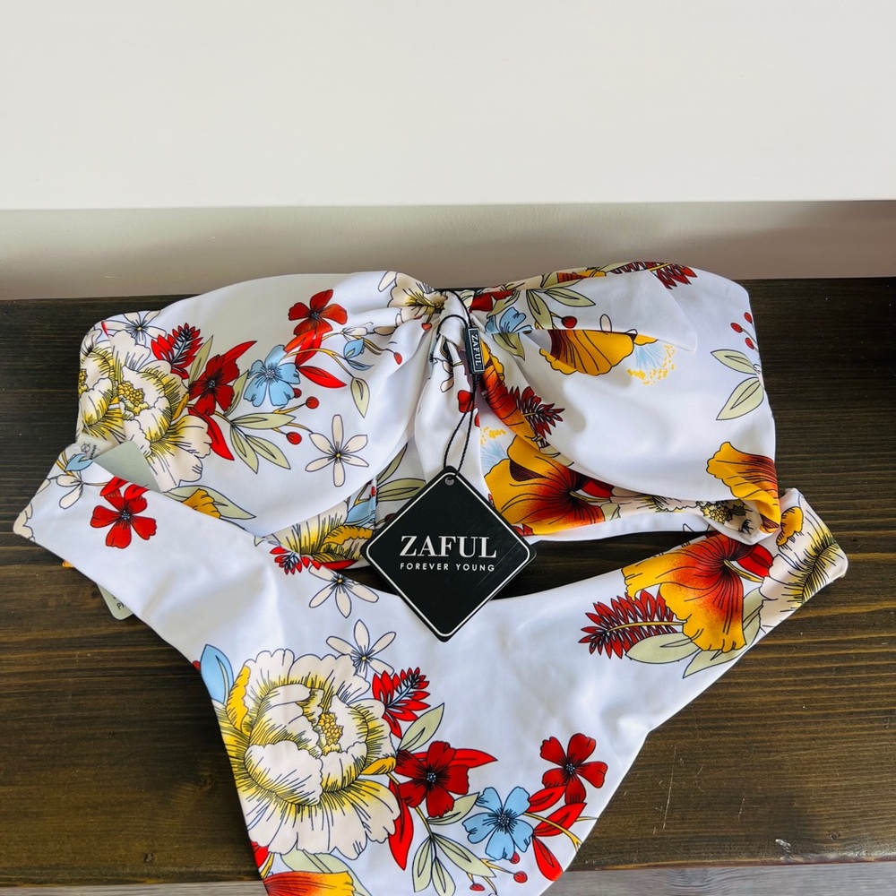 Zaful Multicolor Floral Bikini Set